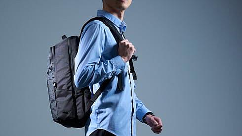 富士通发布可穿戴空调：2.4 公斤背包设计，售价 39500 日元